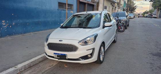 FORD KA 1.5 TI-VCT FLEX TITANIUM AUTOMÁTICO FORD KA 1.5 TI-VCT FLEX TITANIUM AUTOMÁTICO